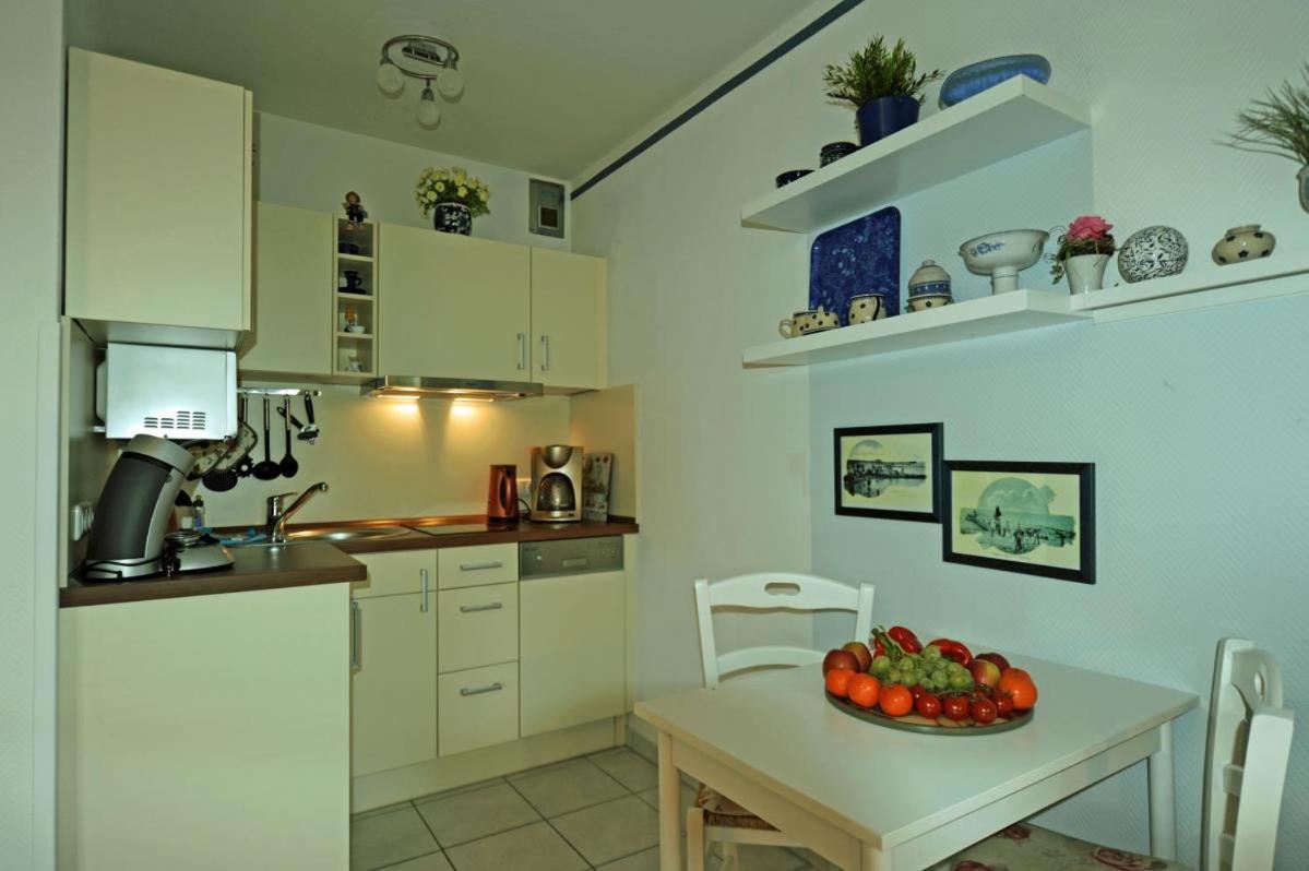 Studio 5 Im Eg Haus Stranddistel, Wunderschones Studio Fur 2 Personen In Zingst Bagian luar foto